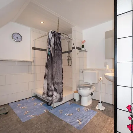 206 - Kleine Perle In Voslapp Wilhelmshaven