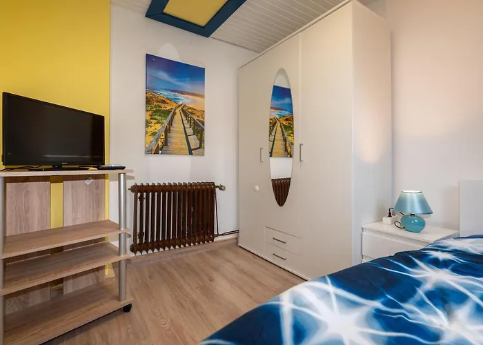 206 - Kleine Perle In Voslapp アパート ヴィルヘルムスハーフェン